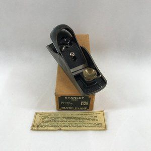 Vintage Stanley No 9 1/2 Block Plane in the Original Box